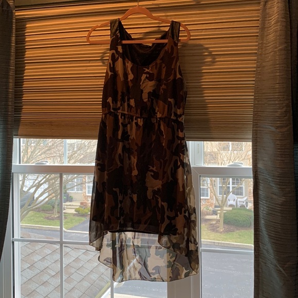 Indulgence Camo High-Low scoop neck dress size XL - Picture 1 of 3